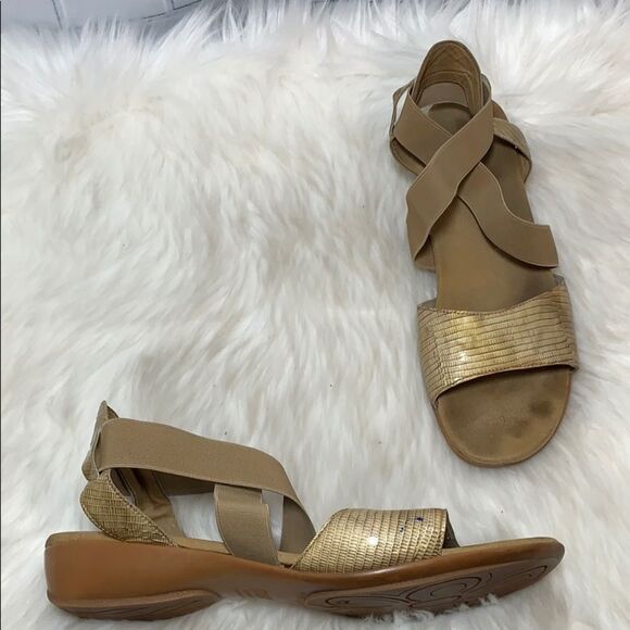 Munro Caley Strappy Tan/Gold Sandals Sz 10 - Picture 1 of 7